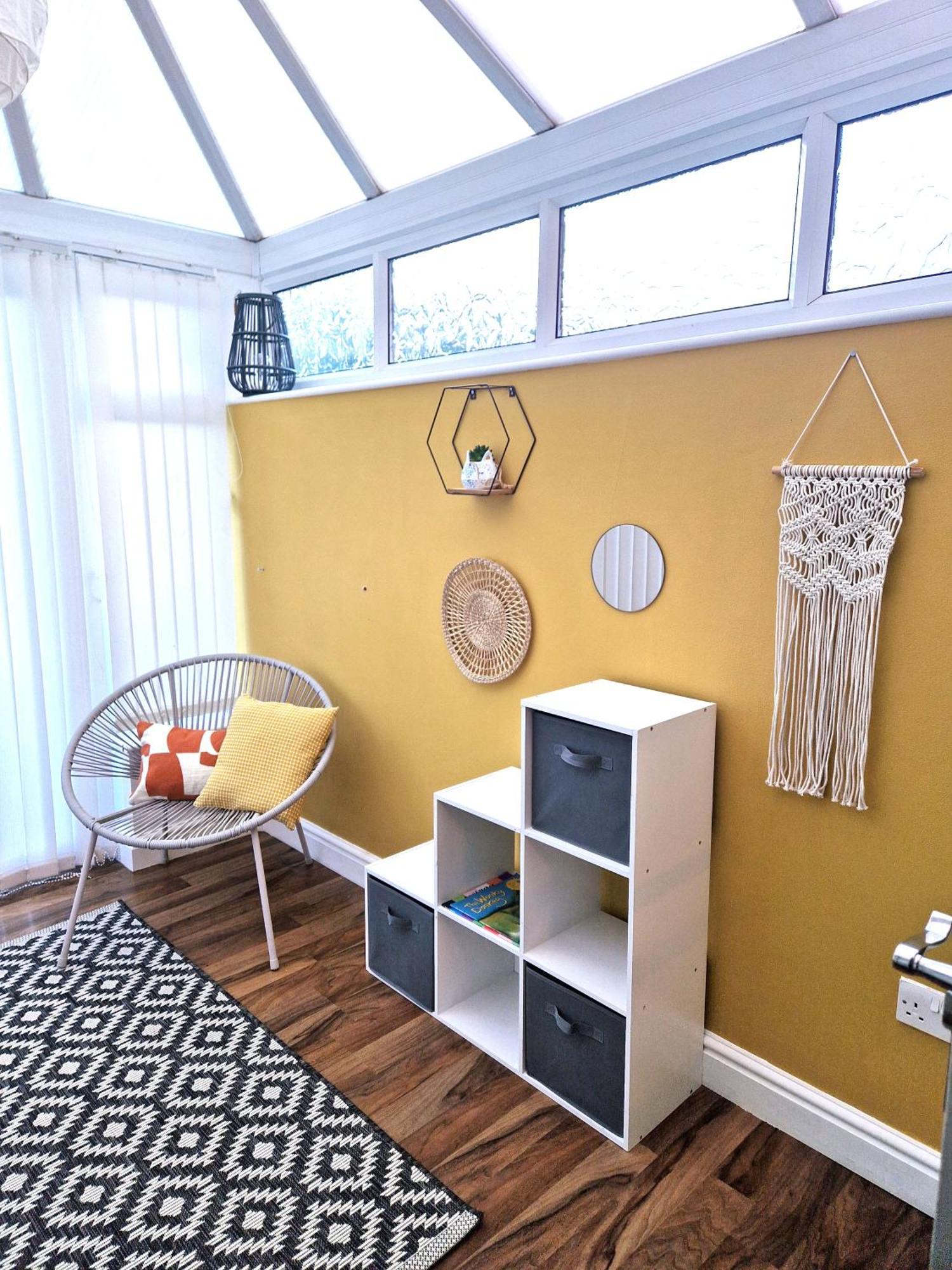 2 Bed 1 Bath Sleeps 4 Entire Near Cbs Arena & M6 - *